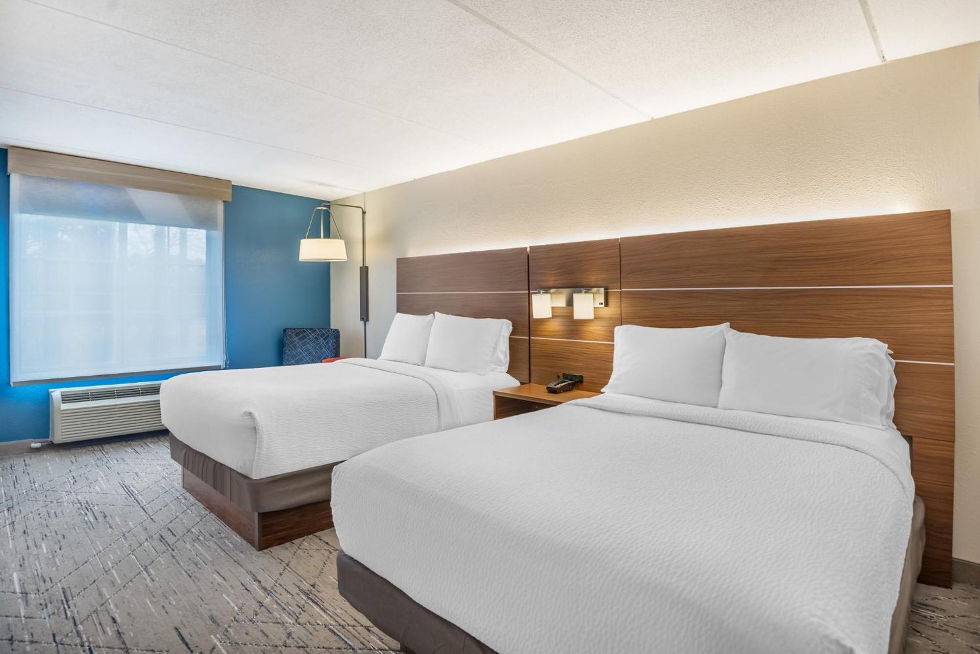 Holiday Inn Express Hotel And Suites Petersburg - Fort Lee By Ihg Exterior photo